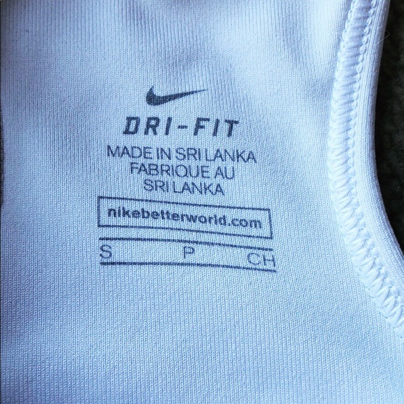 Nike Dri-Fit Sports Bra - Picture 4 of 5